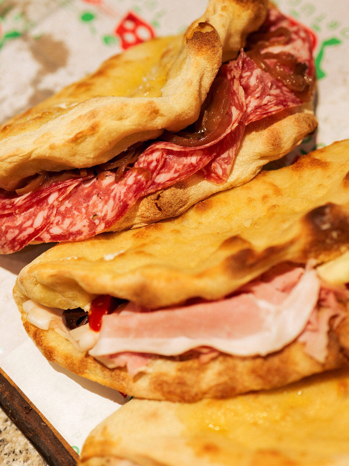 Pizza Sorriso con salame